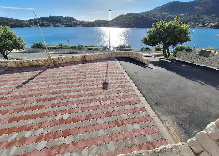 Matej With Pool And Sea View Villa